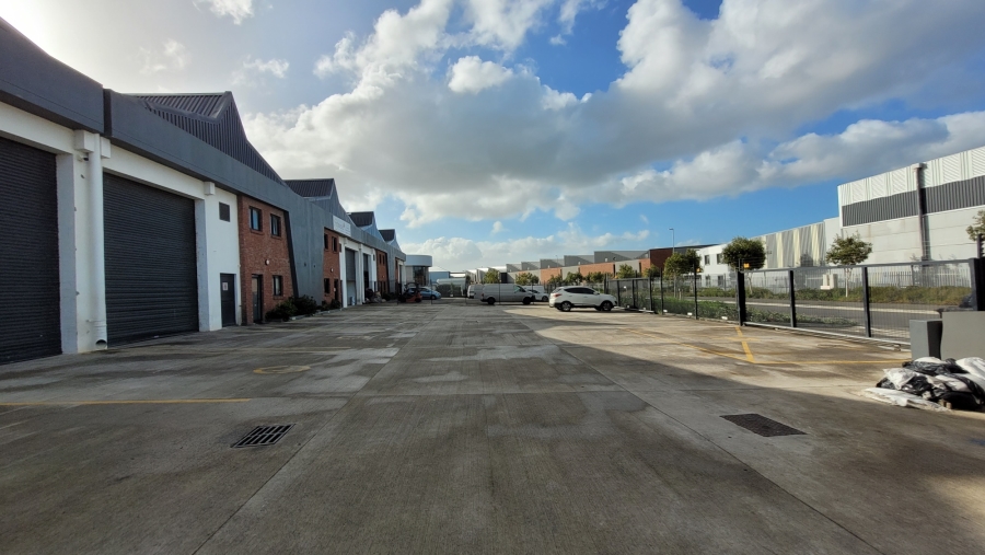 To Let commercial Property for Rent in Rivergate Western Cape